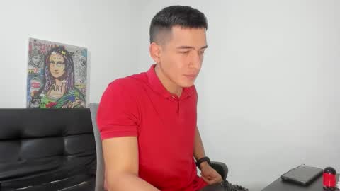 Snapshot of mike3xxx chatting on 11/04/25, 03:16 mike3xxx online show from 11/04/25, 03:16