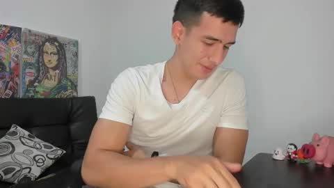 Snapshot of mike3xxx chatting on 11/27/25, 02:35 mike3xxx online show from 11/27/25, 02:35