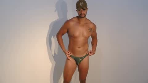 Snapshot of mike4fun99 chatting on 05/22/26, 02:08 mike online show from 05/22/26, 02:08