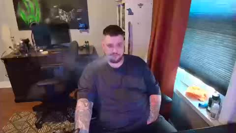 Mike online show from 10/20/25, 07:47