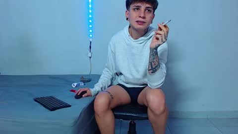 Mike IMDEPENDIENT MODEL online show from 10/24/25, 02:35