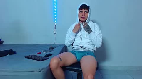 Mike IMDEPENDIENT MODEL online show from 10/28/25, 02:15