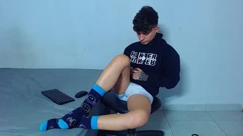 Mike IMDEPENDIENT MODEL online show from 03/26/26, 03:34