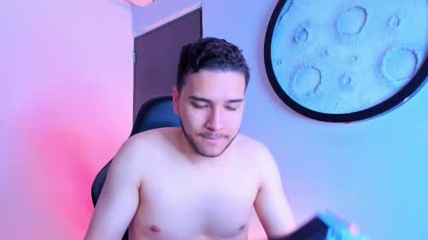 Mike  online show from 12/22/25, 12:02