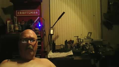 mike_allen4 online show from 04/25/26, 05:21