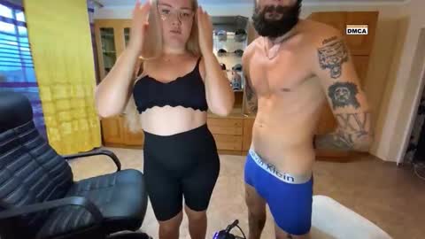 Mike and anna online show from 09/18/25, 09:55