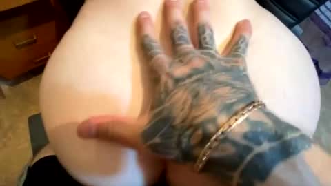 Mike and anna online show from 04/22/26, 10:22