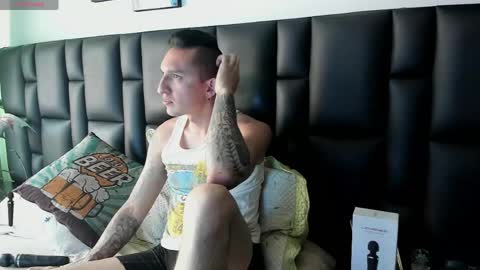 Mike Bennet Make me Cum Please online show from 04/12/26, 10:04