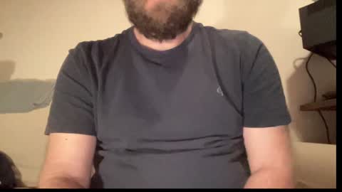 Snapshot of mike_berlin1 chatting on 12/13/24, 02:43 MIke online show from 12/13/24, 02:43