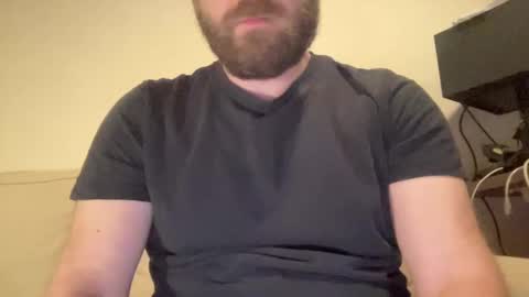 Snapshot of mike_berlin1 chatting on 02/09/25, 03:34 MIke online show from 02/09/25, 03:34