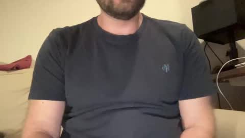 Snapshot of mike_berlin1 chatting on 02/25/25, 10:18 MIke online show from 02/25/25, 10:18