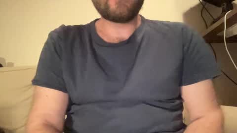 Snapshot of mike_berlin1 chatting on 03/04/25, 09:11 MIke online show from 03/04/25, 09:11