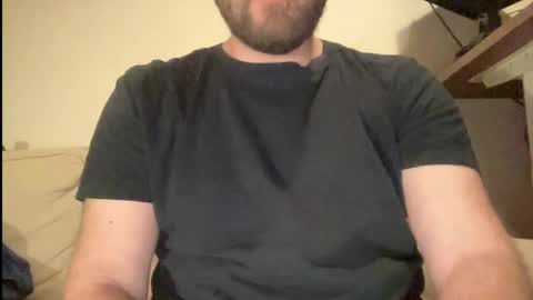 Snapshot of mike_berlin1 chatting on 03/05/25, 09:37 MIke online show from 03/05/25, 09:37