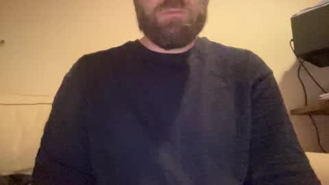 Snapshot of mike_berlin1 chatting on 09/12/25, 03:34 MIke online show from 09/12/25, 03:34