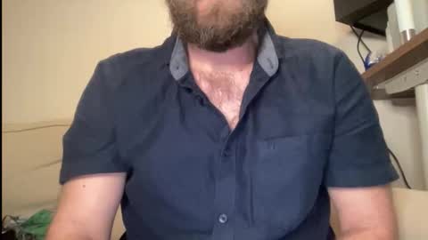 Snapshot of mike_berlin1 chatting on 10/03/25, 02:14 MIke online show from 10/03/25, 02:14