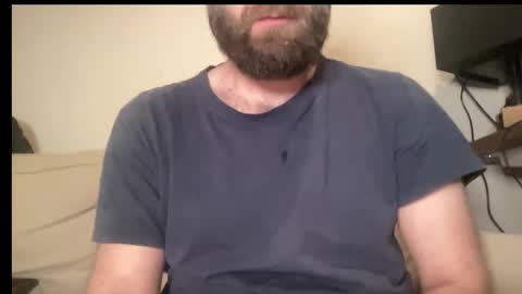 Snapshot of mike_berlin1 chatting on 11/24/25, 11:59 MIke online show from 11/24/25, 11:59