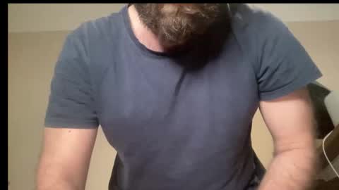 Snapshot of mike_berlin1 chatting on 11/25/25, 11:38 MIke online show from 11/25/25, 11:38