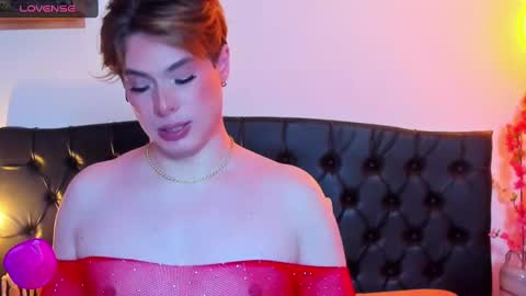 Snapshot of mike_blossom chatting on 01/14/25, 05:12 Henry Price online show from 01/14/25, 05:12