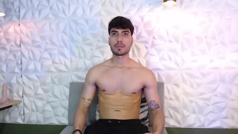 Mike online show from 01/09/25, 06:04