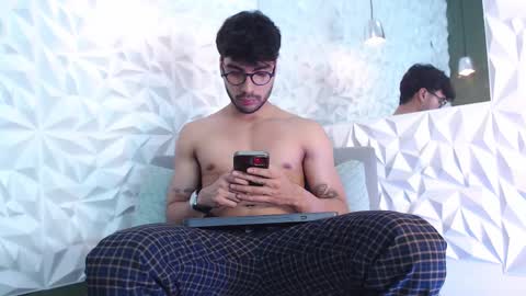 Mike online show from 02/11/25, 09:56