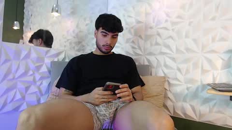 Mike online show from 03/10/25, 09:40