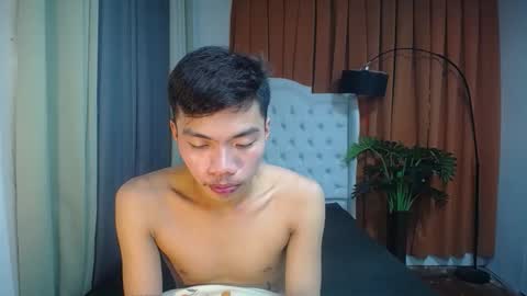 Snapshot of mike_cummer chatting on 01/19/26, 08:40 Chan Chan online show from 01/19/26, 08:40