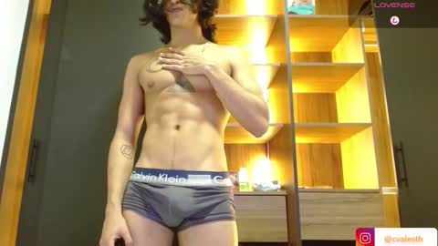 mike_d1030 online show from 10/08/25, 12:52