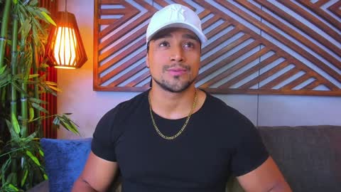   online show from 01/24/25, 03:32