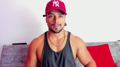   online show from 02/09/25, 11:04