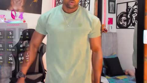 Snapshot of mike_kilian1 chatting on 12/21/25, 03:08 mike kilian1 online show from 12/21/25, 03:08