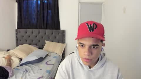 mike_master9 online show from 10/08/25, 11:19