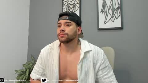 Mike Montoya online show from 01/03/25, 08:43