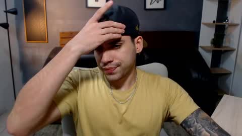 Mike Montoya online show from 05/10/26, 03:23