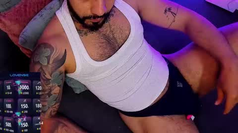 Snapshot of mike_mullerr chatting on 10/30/25, 10:21 Limited offer 80 off for 31 days online show from 10/30/25, 10:21