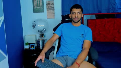 Snapshot of mike_shelby21 chatting on 09/22/25, 01:07 mike_shelby21 online show from 09/22/25, 01:07