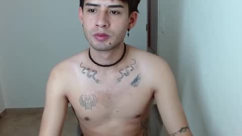 mike_smith03 online show from 04/22/26, 04:52