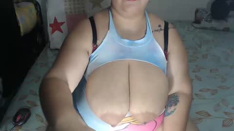 Snapshot of mike_sofi chatting on 10/11/25, 12:43 sofia sweet online show from 10/11/25, 12:43