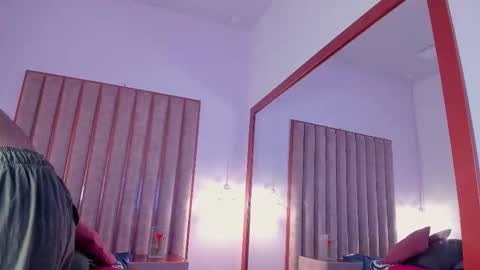 Snapshot of mike_thomsonn chatting on 02/03/26, 02:53 Mike Thomsonn online show from 02/03/26, 02:53