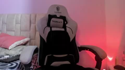 mikebradley15 online show from 04/22/26, 03:35