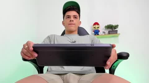 Mike Cooper online show from 01/12/26, 05:56