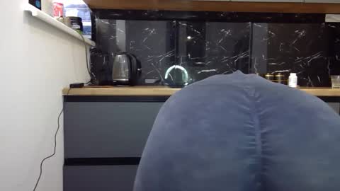 mikee4478 online show from 04/23/26, 11:42