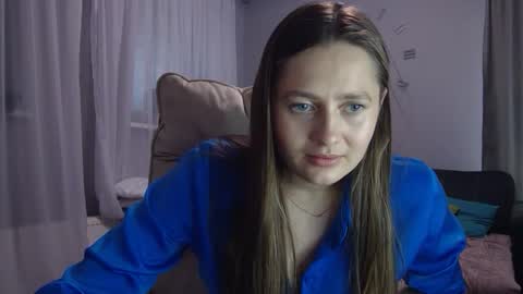 Snapshot of mikee4478 chatting on 06/09/26, 03:23 mikee4478 online show from 06/09/26, 03:23