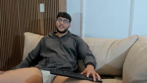 Mikeee online show from 03/07/26, 04:20