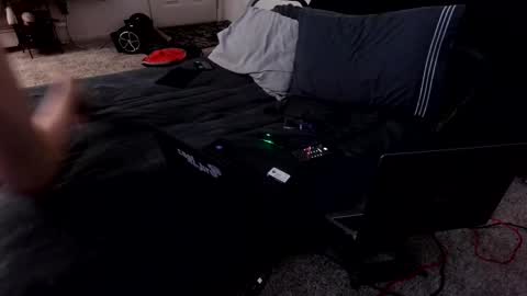 Mike online show from 11/08/25, 11:43