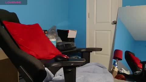 mikehawk1589 online show from 02/21/25, 07:56