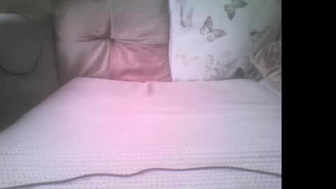 Snapshot of mikehockishuge9 chatting on 10/06/25, 02:58 mikehockishuge9 online show from 10/06/25, 02:58