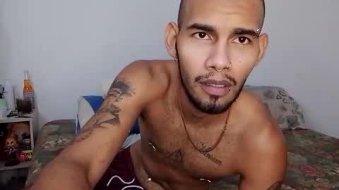 mikeking_leandroking online show from 12/17/25, 05:52