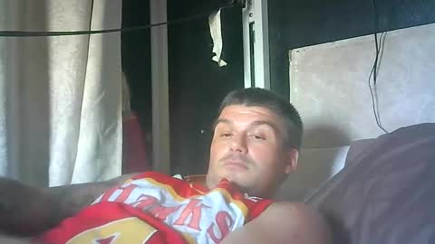 Snapshot of mikemike11k chatting on 01/01/25, 03:35 mikemike11k online show from 01/01/25, 03:35