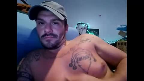 Snapshot of mikemike11k chatting on 01/17/25, 10:11 mikemike11k online show from 01/17/25, 10:11