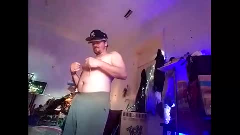 Snapshot of mikemike11k chatting on 01/17/25, 01:46 mikemike11k online show from 01/17/25, 01:46